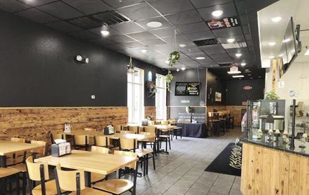 Retail space for Sale at Turnkey Restaurant in Trinity in TRINITY