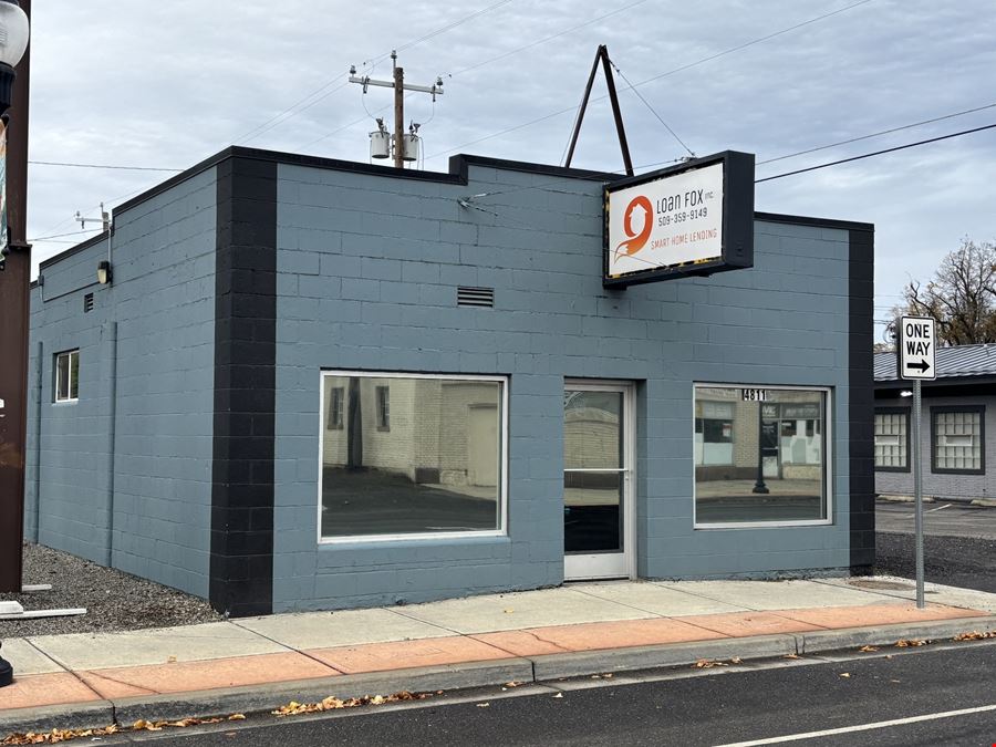 4811 N Market