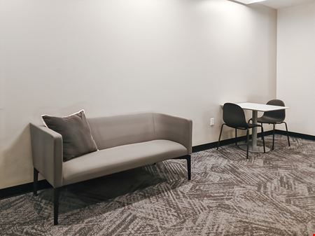 Regus - Edmond - S Broadway