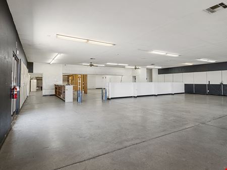 I-15 freeway showroom