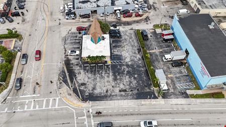 4390 N Dixie Hwy