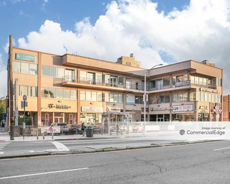Office space for Rent at Union Mall in Fresh Meadows