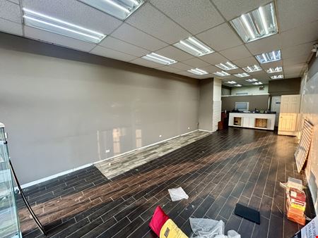 5511 N Lincoln - +/- 900 SF Commercial Storefront