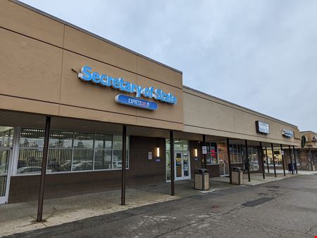 Burton Hollow Plaza