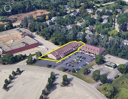 Commercial space at Spring Hill Executive Suites in West Dundee