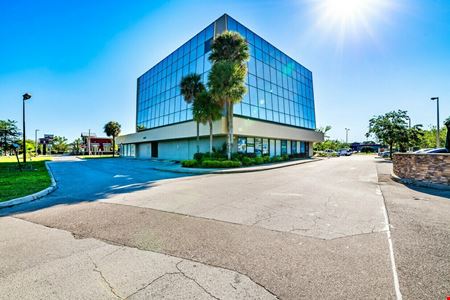 6900 BLDG