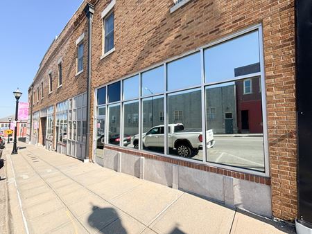 Office space for Sale at 11% CAP! 3,220 SF Downtown Office Investment in Springfield