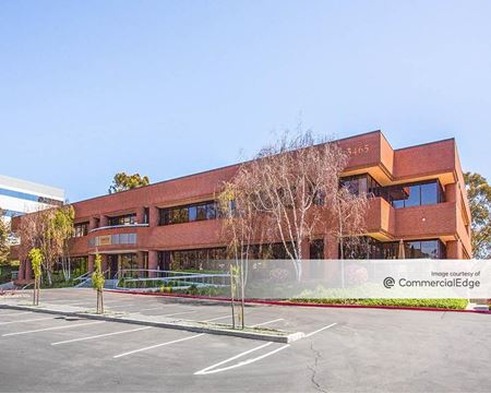 Commercial space at Fieldstone Plaza in San Diego