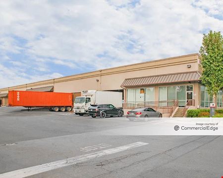 Commercial space at 212 Business Park Buildings E-H in Kent
