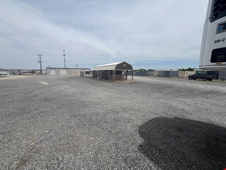 601 N Access Rd