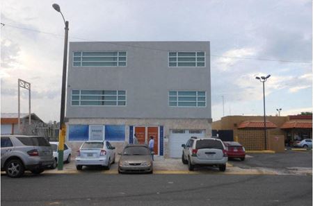 Office space for Sale at Toa Baja Levittown Commercial Building - For Sale in Toa Baja