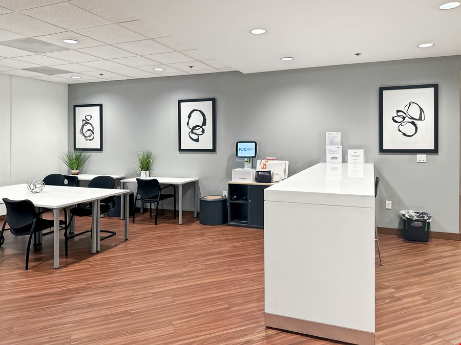 Regus - Santa Clara - Techmart Center