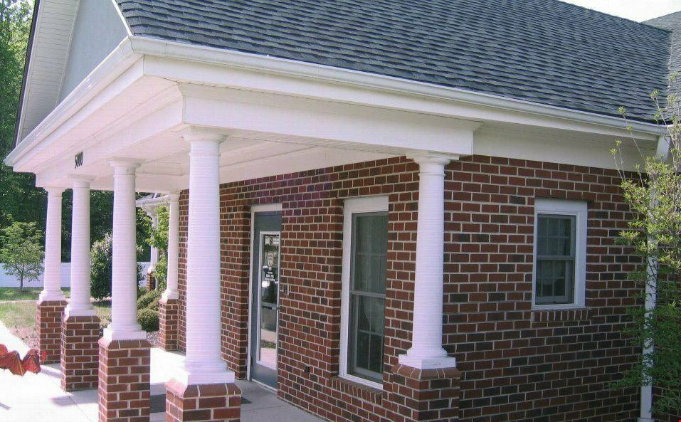 5000 Ridgedale Parkway
