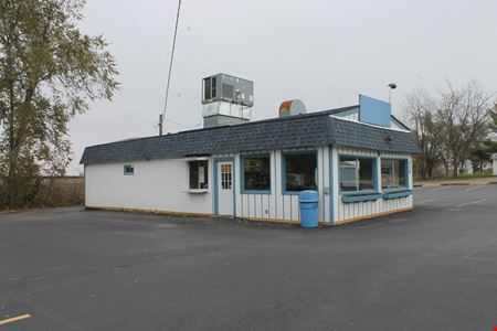 Retail space for Sale at 408 E Comanche Ave in Shabbona
