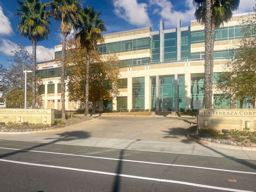 Regus - Terraza Corporate Plaza