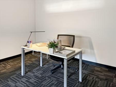 Office space for Rent at Regus - Phoenix - E Thomas Rd in Phoenix
