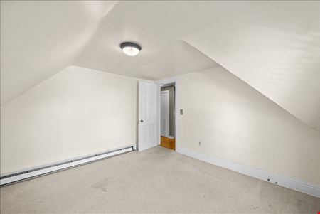 322 Hamilton 