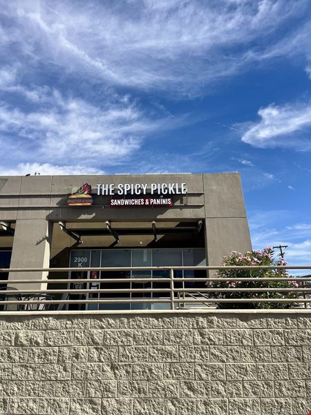 Retail space for Rent at Endcap Turn Key Restaurant for SUBLEASE in El Paso