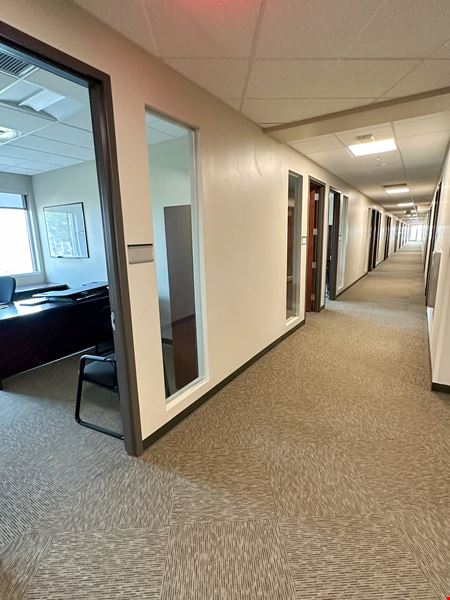 ±8,163 SF Office Space & Yard | Williston ND