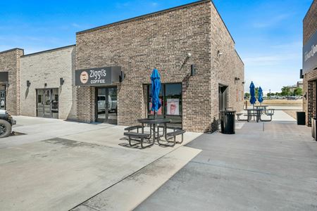 Retail space for Sale at 9402 Hillside Road in Amarillo