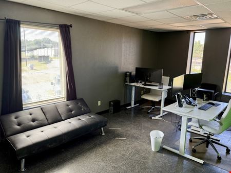 13,500 SF on 5.04 Acres