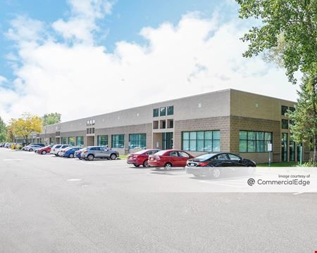 Industrial space for Sale at Prairie Oaks Corporate Center in Eden Prairie