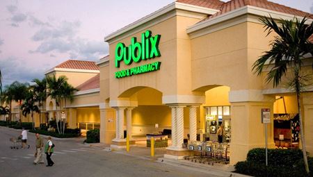 Retail space for Rent at Naples Walk in Naples