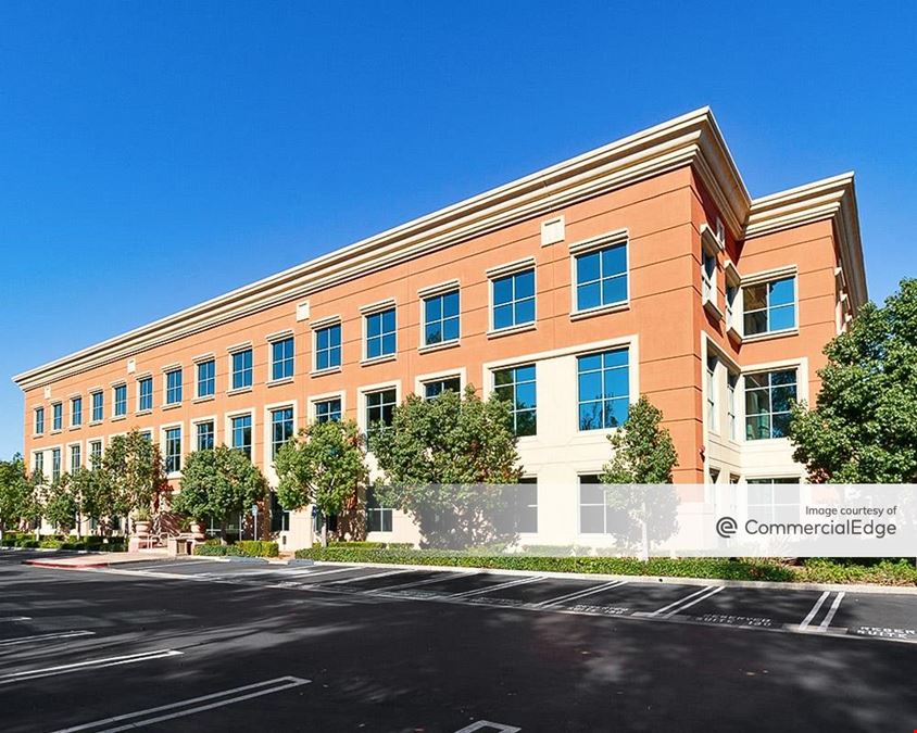 Crossroads Corporate Centre