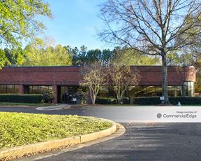 Chattahoochee Corners - 4365 River Green Pkwy