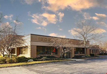 Industrial space for Rent at 1202 E Maple Rd in Troy
