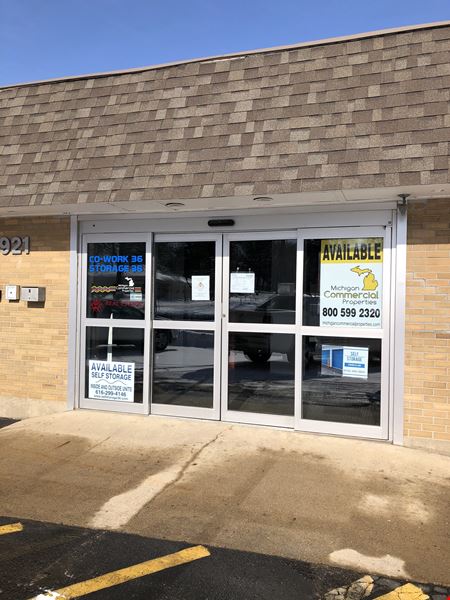 Store & Work 36