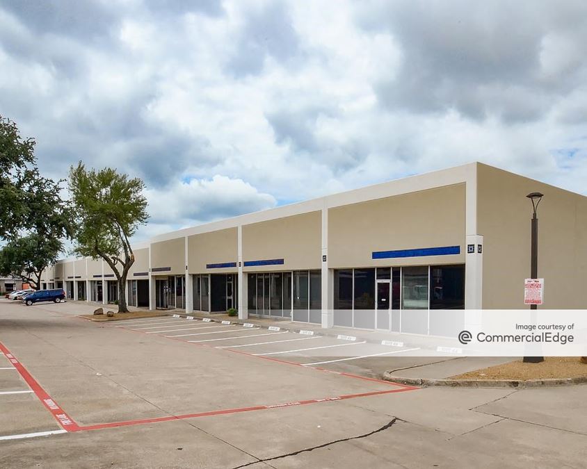 Jupiter Commerce Center