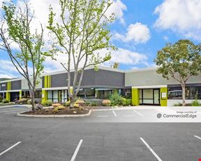 Clipper Court Commerce Center - Buildings 3 & 4