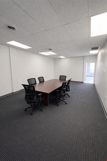 11704-11718 Lackland Industrial Dr