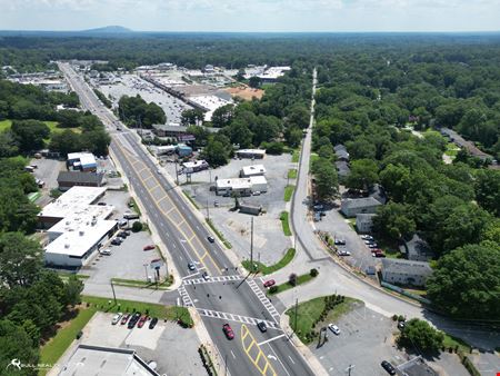 Fully Built-Out, Move-In Ready Medical Facility | ±4,432 SF in Memorial Dr, Decatur