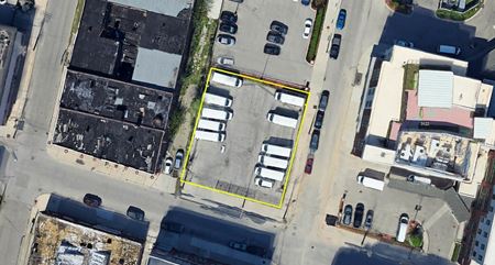 Commercial space at Parking Lot in Detroit