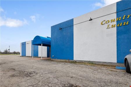 Commercial space at 115 S University Blvd in Kingsville