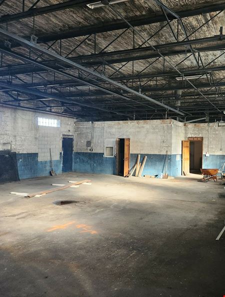 Detroit - Freestanding Industrial Warehouse