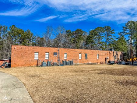 School Building Opportunity | ±16,992 SF