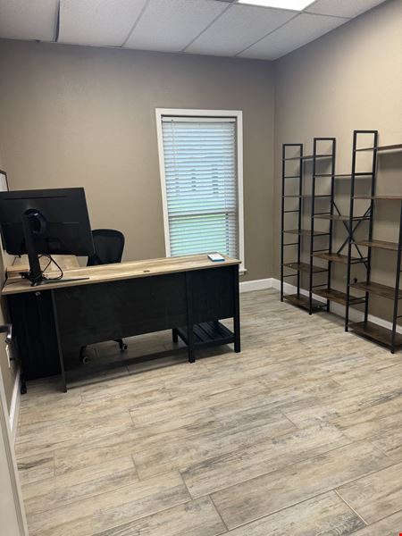 103 Commercial Circle, Suite 104  Conroe