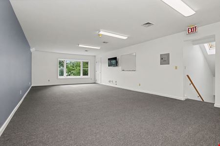 27 Mill Plain Rd #4