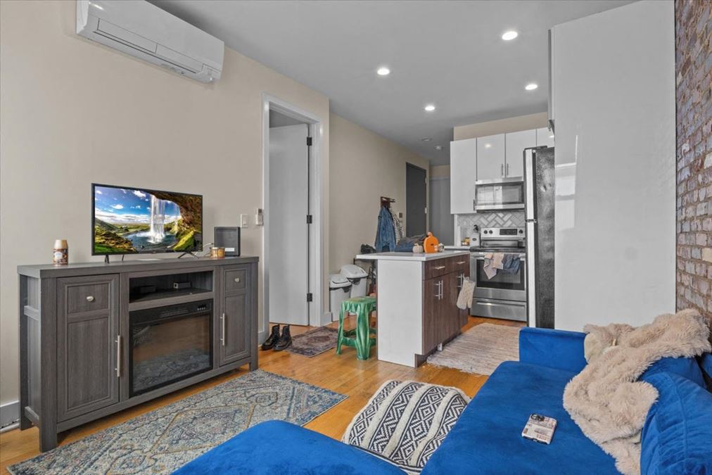 34 Rockaway Ave