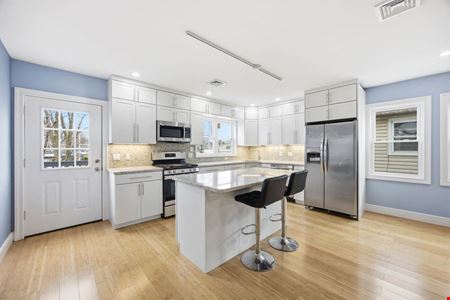 96 Coale Ave