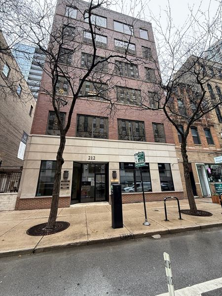Office space for Rent at 212 West Kinzie Street in Chicago