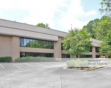 Industrial space for Rent at Medlock Commons Business Park in Norcross