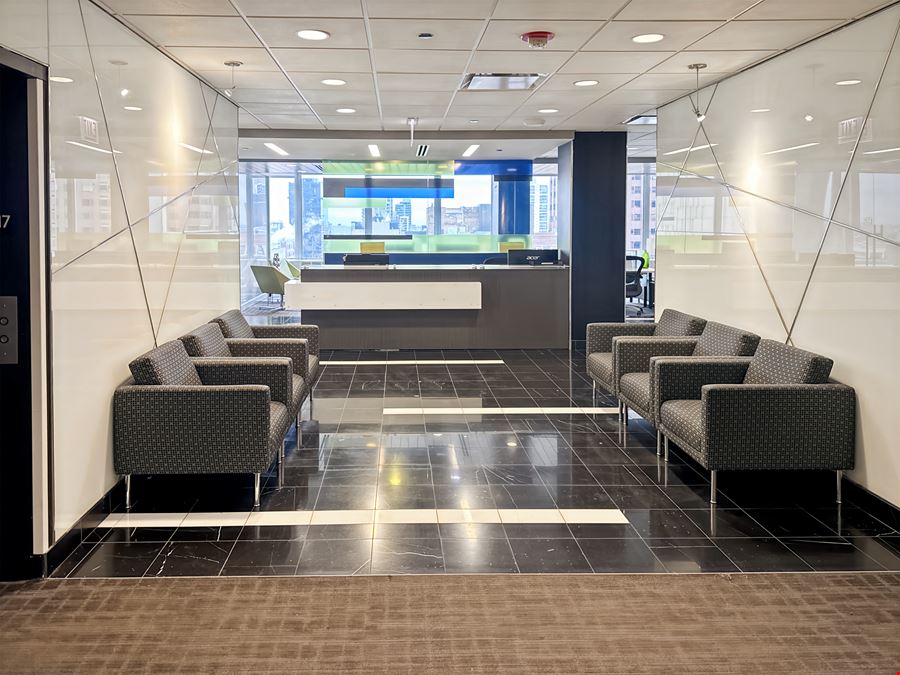 Regus - Chicago - 111 W Jackson