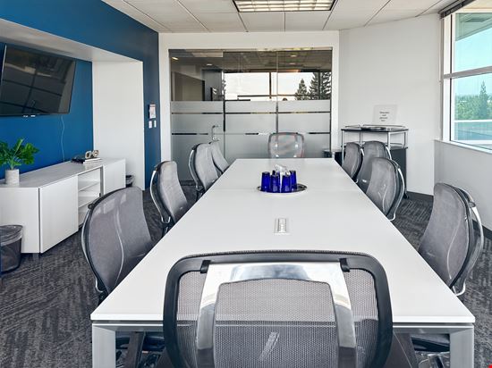 Regus - Roseville - Douglas Blvd