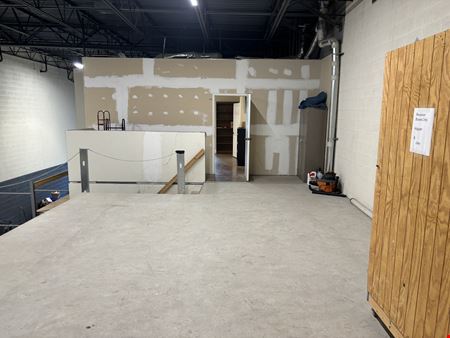 Office/Warehouse & Storage Yard