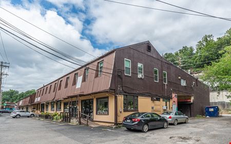2544-2546 Library Road