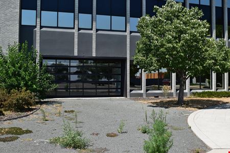 400 W. 48th Ave. Suite 125